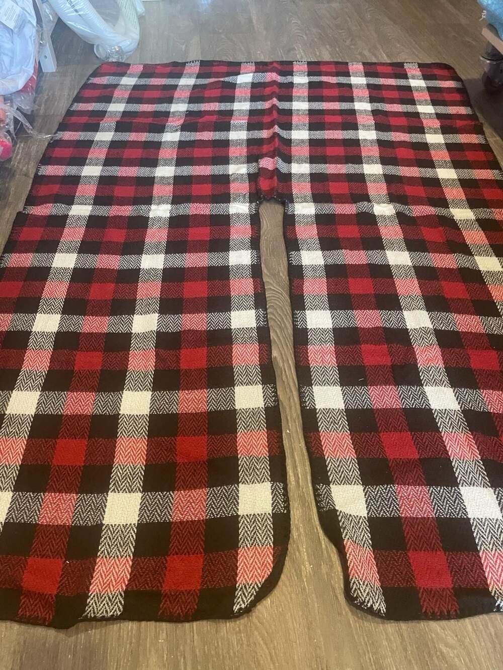 Woolrich Reversible One Size Red Black Plaid Acrylic Poncho